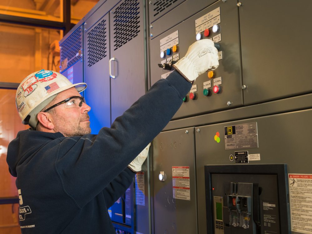 M. Davis & Sons Electrical Contractor M. Davis & Sons Electrical Contractor